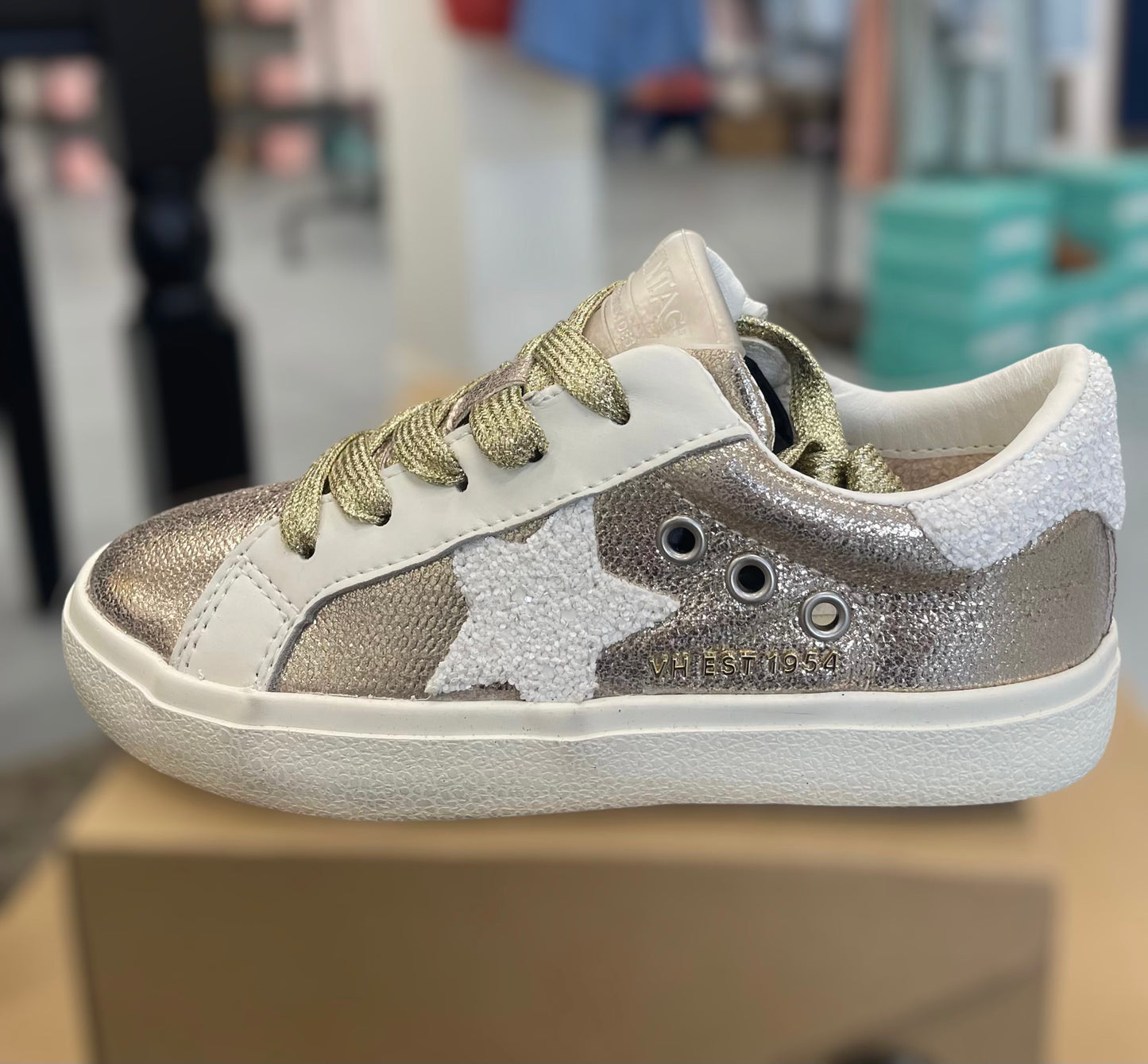 Vintage Havana Gold Sneaker