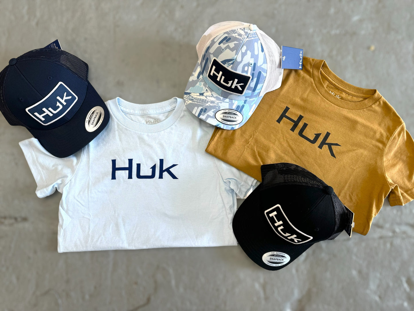 Huk Logo Tee