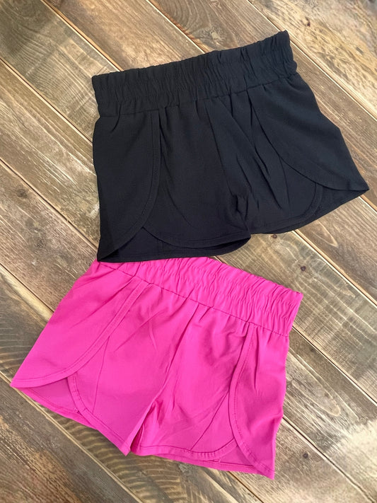Windbreaker Shorts in Pink